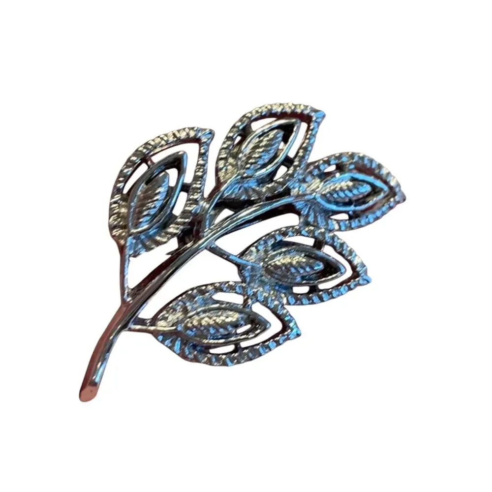 Vintage mid century silvertone brooch textured dimensional pin mod 60's jewelry